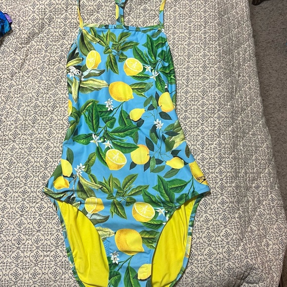 COPY - Speedo Turnz Lemon Print One Piece Swimsuit Size 14/40 - Picture 2 of 9